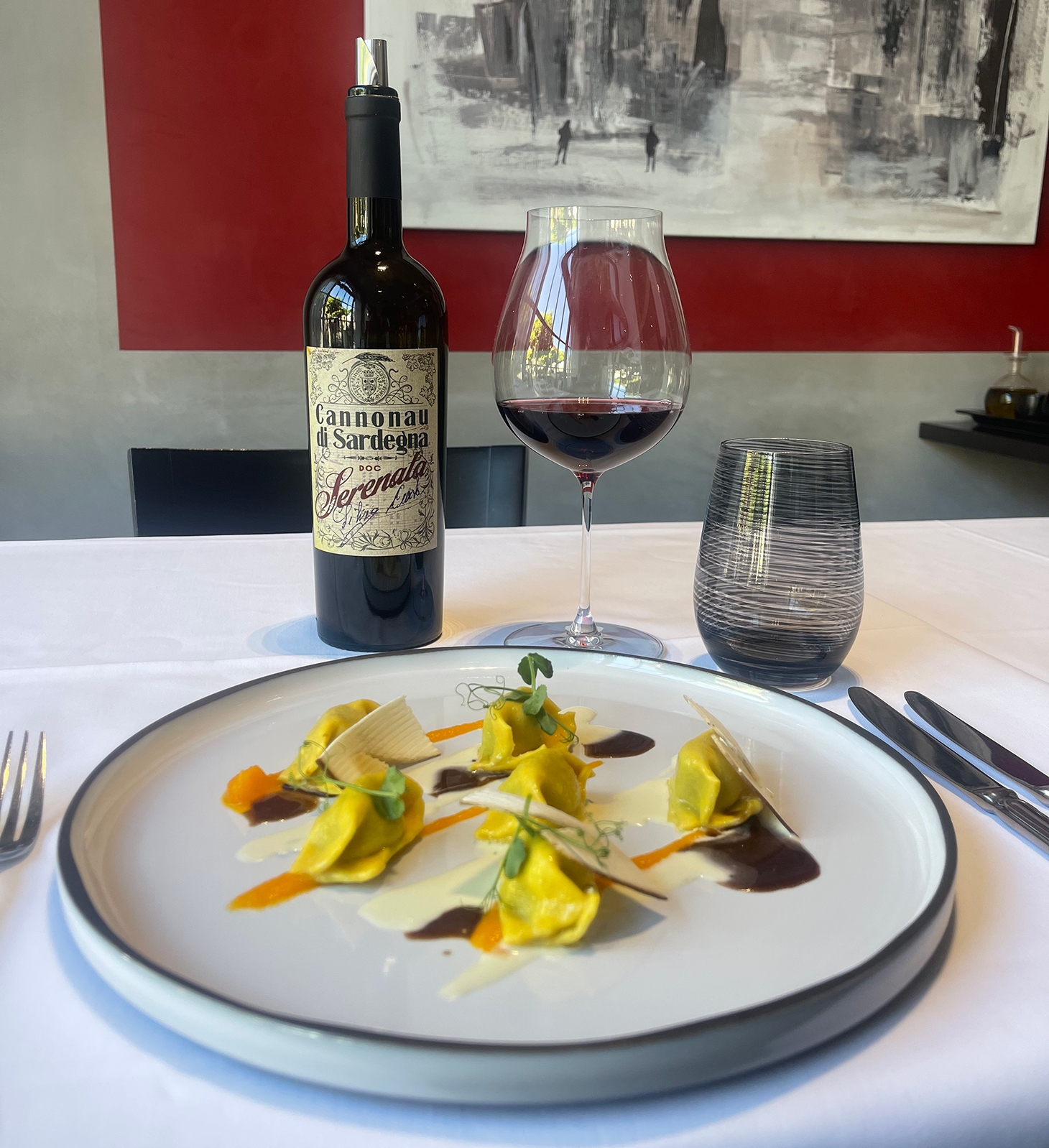 Weibel Weine - Restaurant L’Auberge du Château, Nyon - Ravioli al Plin Weibel Weine - Restaurant L’Auberge du Château, Nyon - Ravioli al Plin